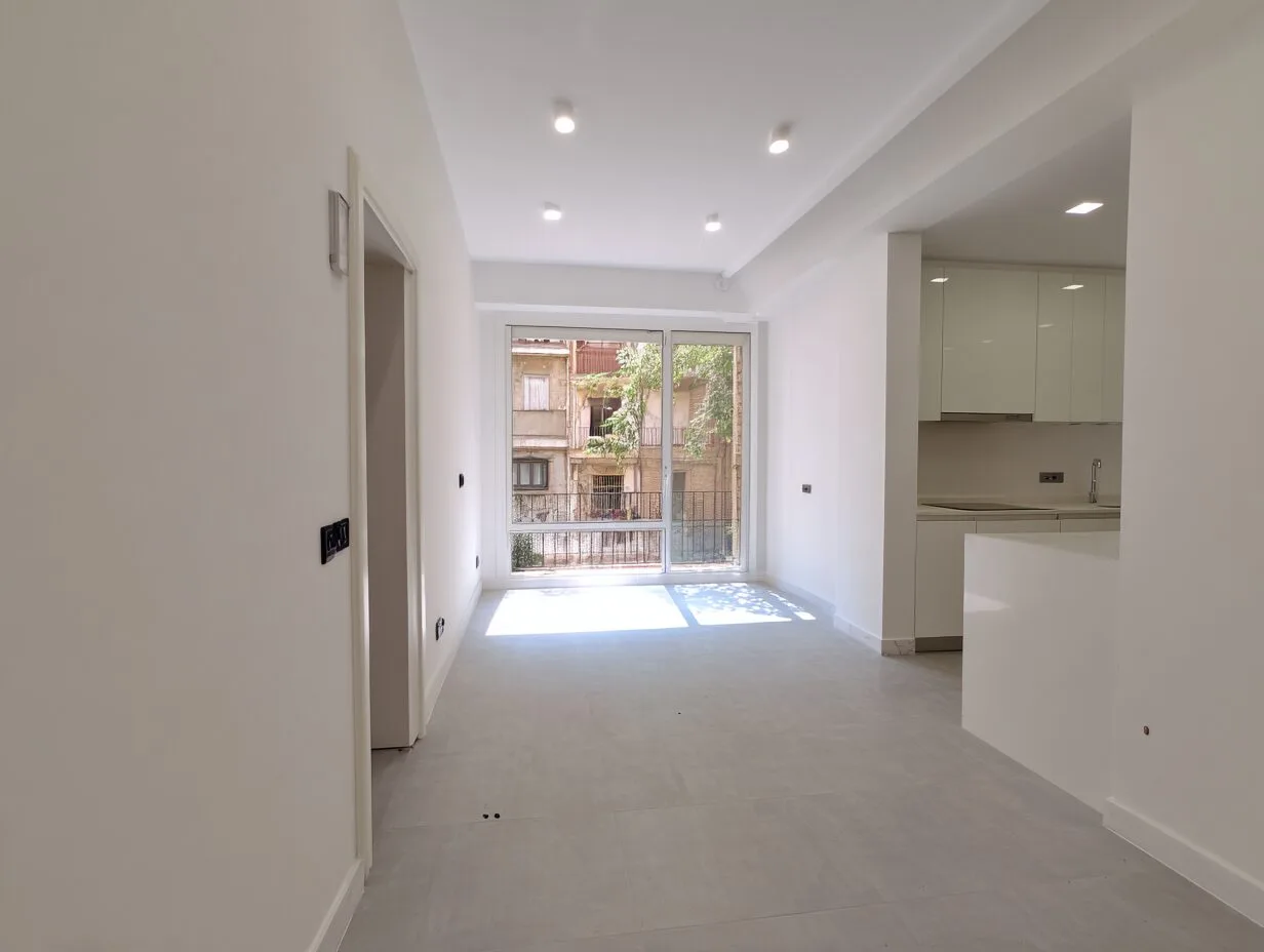 Proyecto de cambio de uso de local a vivienda en Mataró - Reformas Varador (1/3)